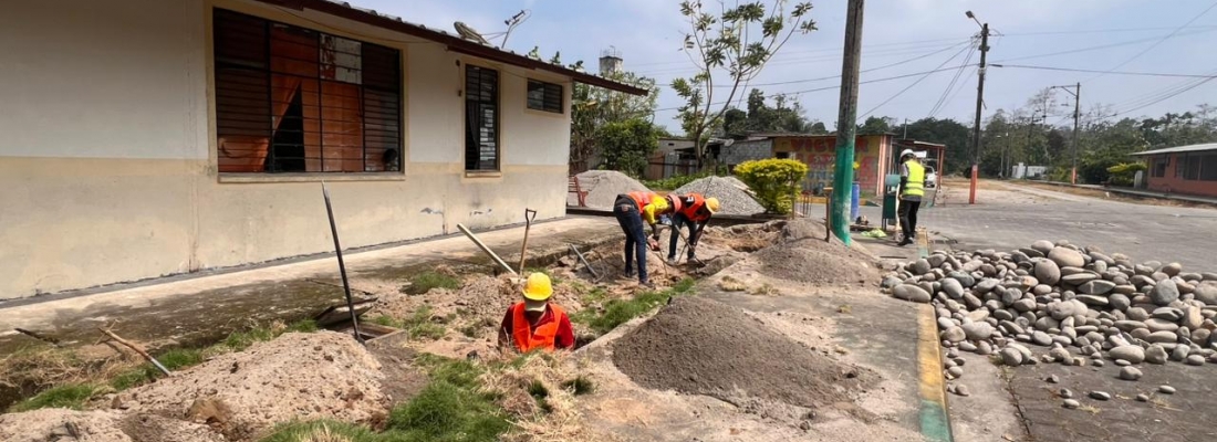 CONSTRUCCION DEL NUEVO AREA DEL SUBCENTRO DE SALUD EN LA CABECERA PARROQUIAL DE MALIMPIA